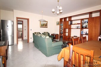 Prodej bytu 3+kk 75 m² Silvi, Itálie - 6