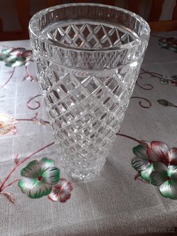 Váza skleněná ,starožitna - 6
