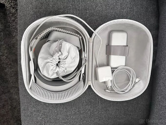 Apple Vision Pro 256 GB - 6