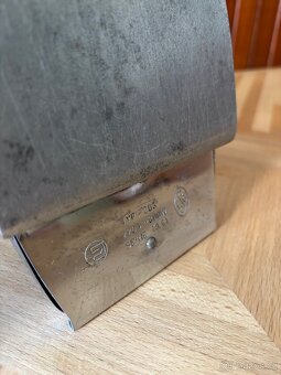 Žehlička z 50.let 20.století - 6
