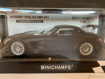 1:18 Mercedes SLS AMG Matt Schwarz Minichamps Lim.ed. - 6