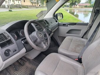 Transporter T5.1 2,0 tdi 75kw rok 2011 díly - 6