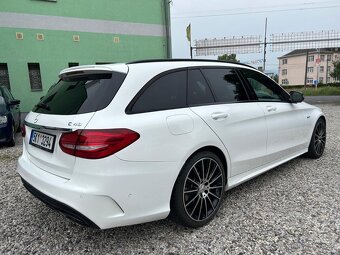 Mercedes-Benz C43 AMG - 6