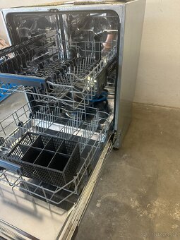 myčka ELECTROLUX plně vestavná 60 šířka -JAKO NOVÁ- - 6