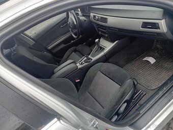 BMW E91 325XI - 6