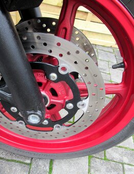 Suzuki SV 650 25 kW - 6