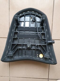 Vyhřívané sedlo KTM Adventure 1290 R 2018 - 6