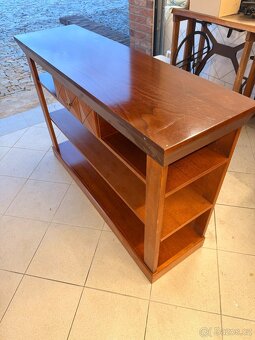 Dřevěný set - komoda, tv stolek, stůl s židlí - 6