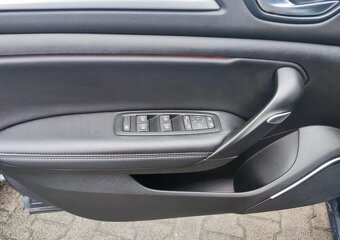 Renault Megane 4 1.5 dCi Limited 115k - 6