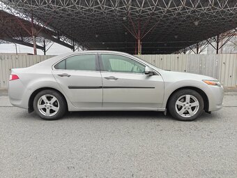 Honda Accord 2.0 115 kW i-VTEC 2009 benzín - 6