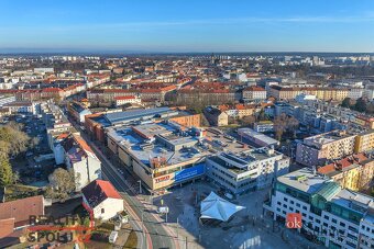 Pronájem, komerční/restaurace, 597.8 m2, náměstí 28. října 1 - 6