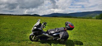 Gilera GP 800 - 6