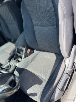 ND / Náhradní díly z Nissan Qashqai J11 / Po dílech - 6