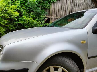VW Golf 1.4 16V - 6