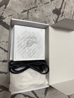 Počítačový zdroj ASUS ROG STRIX 850W GOLD White 2/2031 - 6