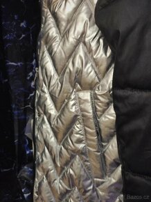 Nová dámská bunda a kabelka . Cena za set 2600 Kč - 6