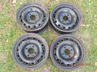 4xPlechové disky na CITROEN C2 14tky ET24  300kč všechny. - 6