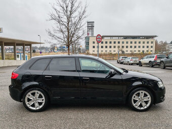 Audi A3 Sportback rok 2011 1.4 Tfsi 92kW benzín 132000km - 6