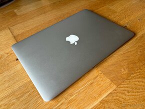 MacBook Air, 8GB, 256SSD - 6
