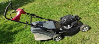 Benzínová sekačka Honda 53cm s pojezdem - 6