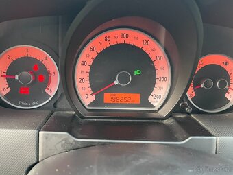 Kia Ceed 1.6 CRDI - 6