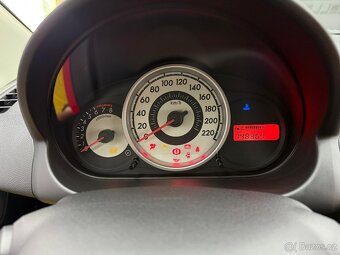 Mazda 2 1.3 63kW,, 5dv, klima, 1. majitel - 6