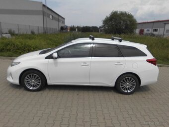 Toyota Auris COMBI- rv2013- 1.6 97kw- 112000km - 6