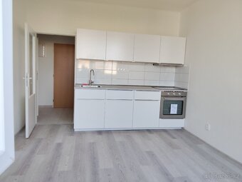 1+1 s terasou, Praha 10 Vršovice, odstupné 409.000,-Kč - 6