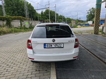 Prodám Škoda Octavia, 2020 rok, 1.6 diesel,skvělý stavv - 6