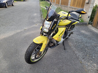 Kawasaki ER-6N - 6
