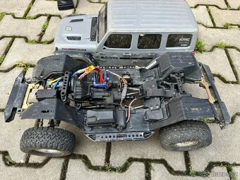 Axial SCX10 III Jeep 1:10 4WD v tuningu - 6