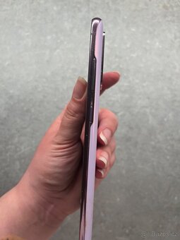 Samsung Galaxy S20 FE 5G růžový - 6