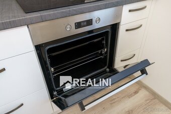 Nadstandartní byt 2+1 s lodžií po kompletní rekonstrukci - 6