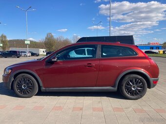Volvo C30 1.6 74 kW, manuál, r. v. 2010 - 6