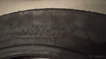 Prodám pneu Mitas 120/90-16 a 3,50-18 - 6