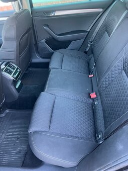 Prodám Škoda SUPERB 3 combi STYLE plus - 6