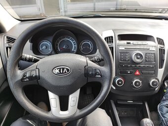 Prodám Kia Ceed - 6