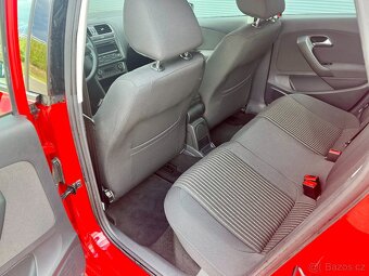 VW Polo 1.2TSI 77kW Highline VÝHŘEV Xenon SENZORY 65.000km - 6