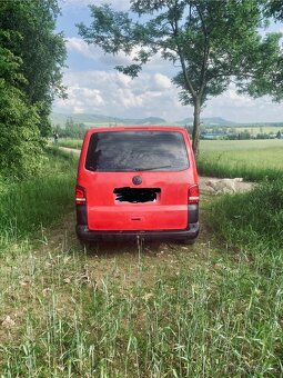 VW Transporter T5 1.9 TDi 9 míst - 6