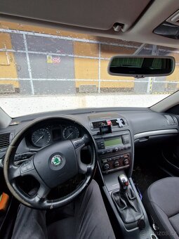 Škoda Octavia 2 - na ND jako celek - 6
