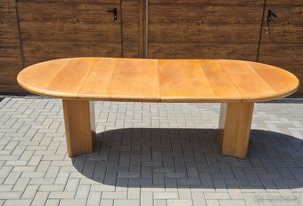 Velký rozkládací stůl, masivní +10 x židle - 6