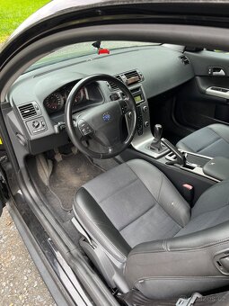 Volvo C30 2.0D 100kW manuál - 6