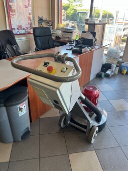 Planetární bruska na beton Scanmaskin 500 Hladicka lestická - 6