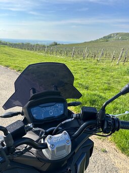 Aprilia sr gt 125 - 6