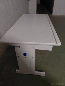 Polohovací psací stůl - 6