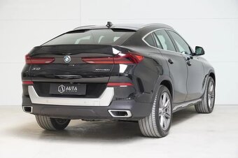 BMW X6, 40i,KOMFORT,KAMERA,ČR,DPH, - 6
