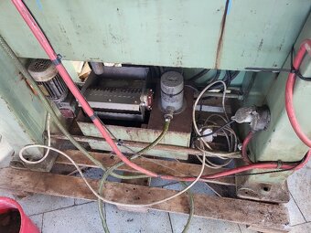 Bruska 100A - 6