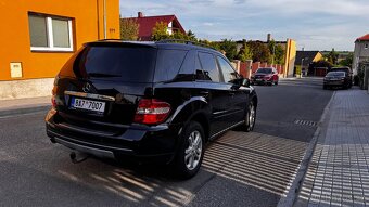 MERCEDES-BENZ ML320 CDI 4x4, r.v. 2007, automat, 165 kW - 6