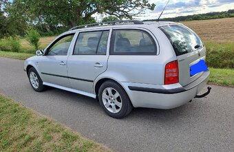 Škoda octavia 1.9TDI 66kw r2001 najeto 290000t.km - 6