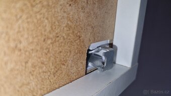 Koupelnová skříňka s LED osvětlením - 6